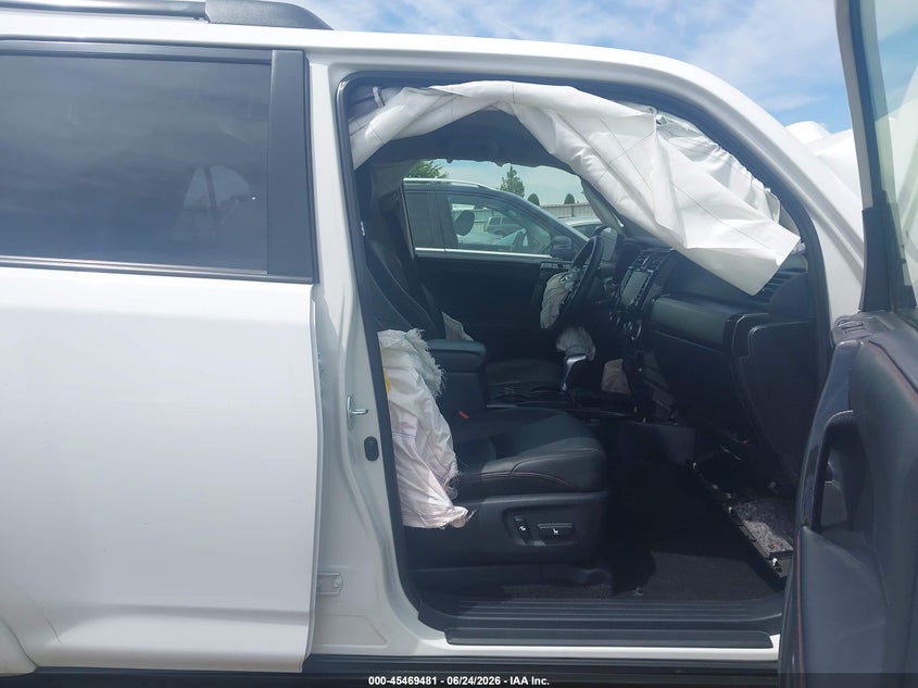 2021 TOYOTA 4RUNNER auction photo 5