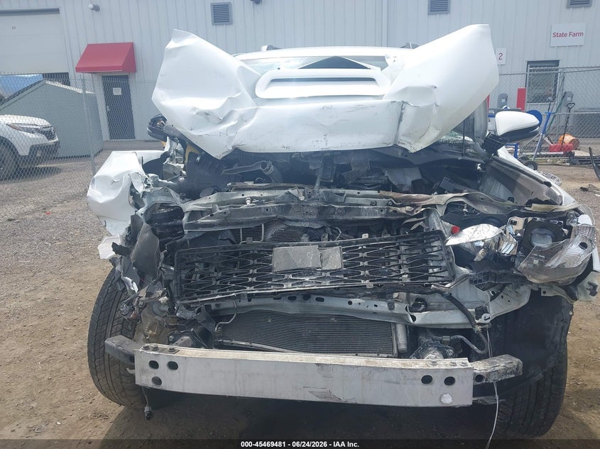 2021 TOYOTA 4RUNNER auction photo 6