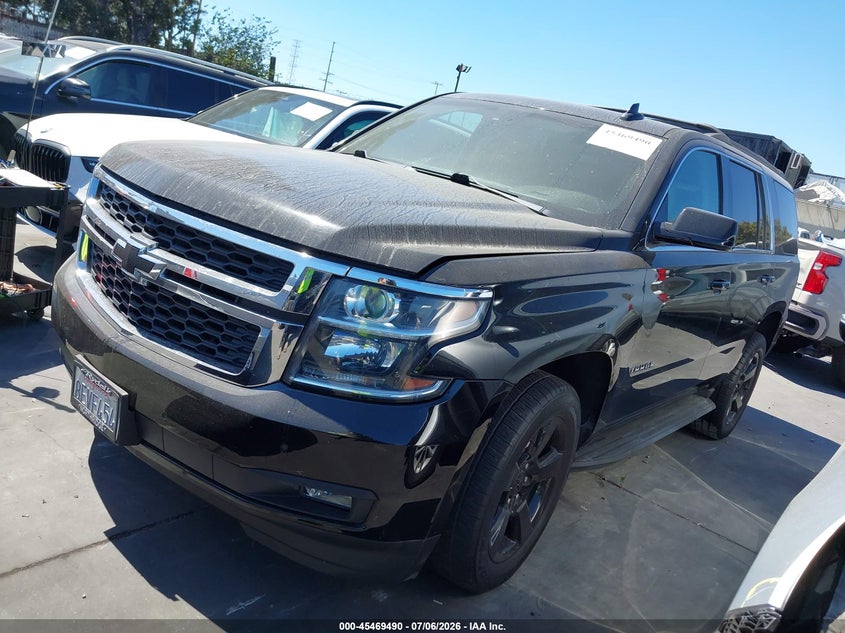 2017 Chevrolet Tahoe, Прісна вода, IAAI, VIN 1GNSCBKC9HR312853 — фото 2