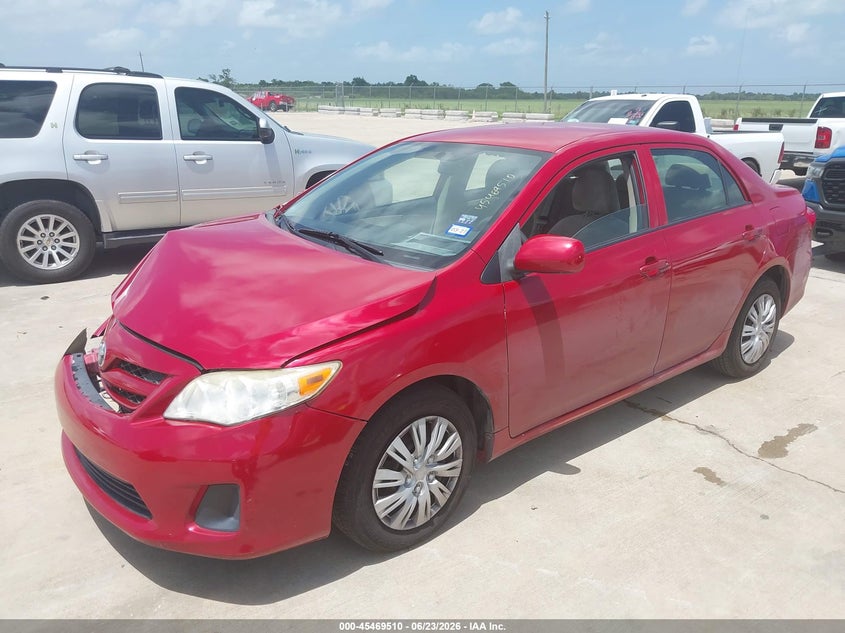 2013 Toyota Corolla L JTDBU4EE0DJ123080 photo 1