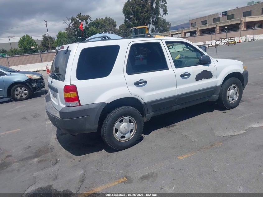 2006 FORD ESCAPE auction photo 4
