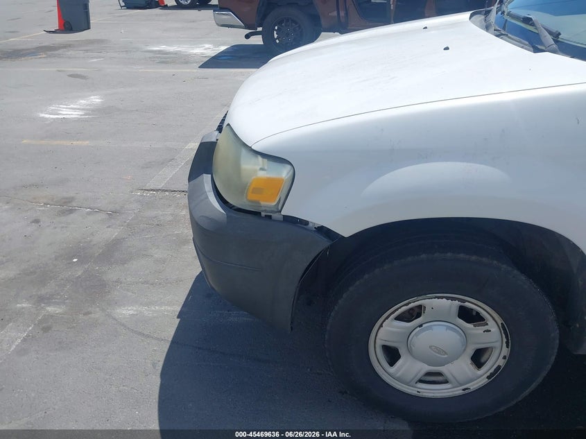 2006 FORD ESCAPE auction photo 6