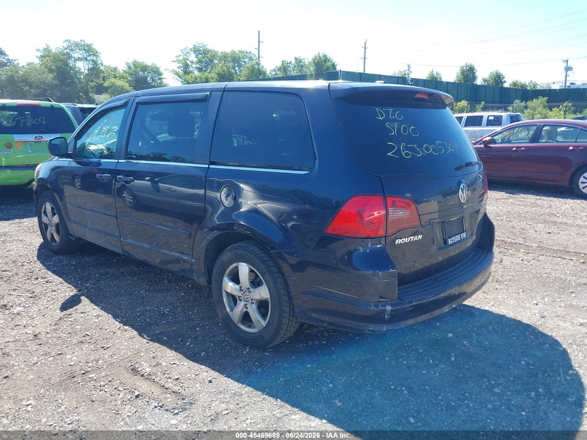 Vin: 2v4rw3d17ar295153, lot: 45967826, volkswagen routan se 20103