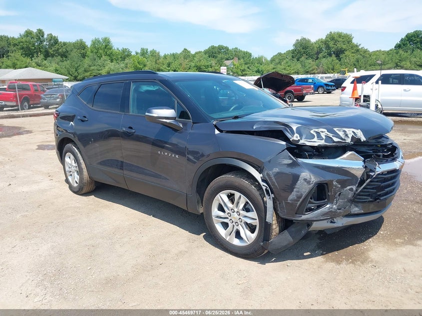 2022 Chevrolet Blazer  (VIN: 3GNKBHR48NS176518)