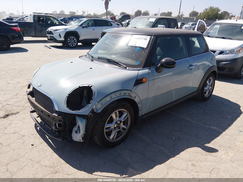 2013 MINI HARD TOP HATCHBACK 1.6L I-4 DOHC, VVT, 121HP