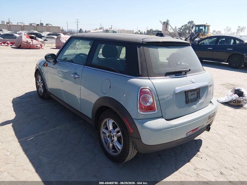 2013 MINI HARD TOP HATCHBACK 1.6L I-4 DOHC, VVT, 121HP