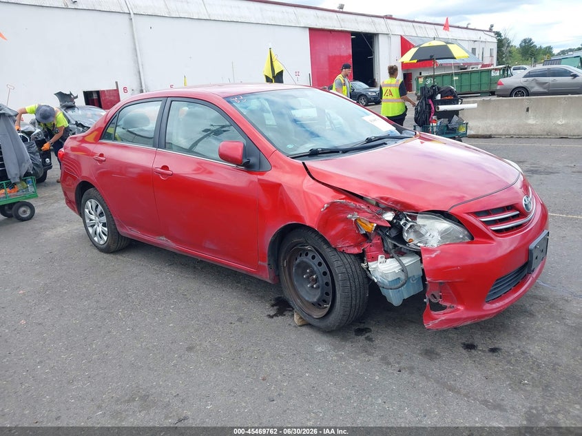 2013 TOYOTA COROLLA auction photo 1