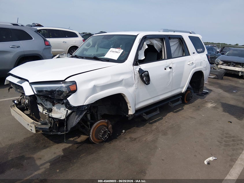2017 TOYOTA 4RUNNER auction photo 2