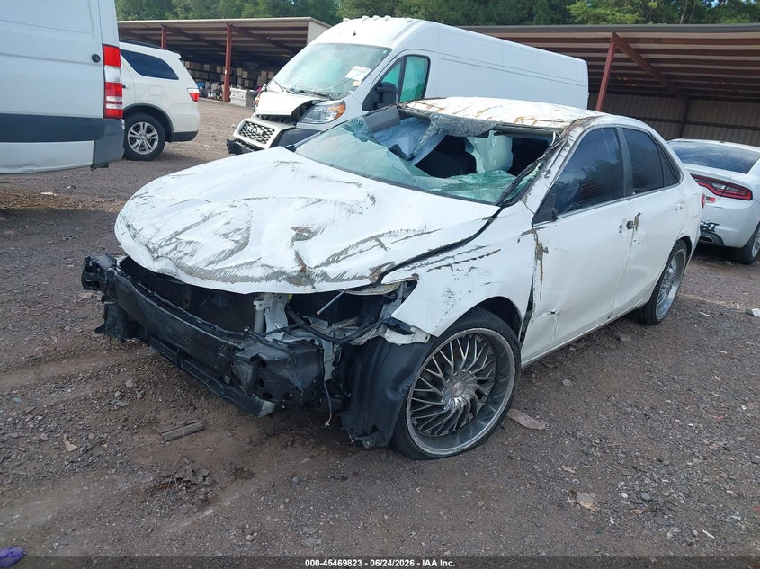 2015 Toyota Camry, Front End, IAAI, VIN 4T1BF1FK1FU116035 — photo 2