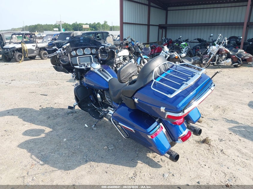 HARLEY-DAVIDSON FLHTK 2015