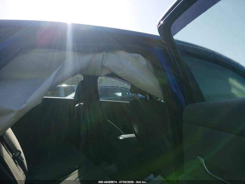 2023 HYUNDAI ELANTRA auction photo 7