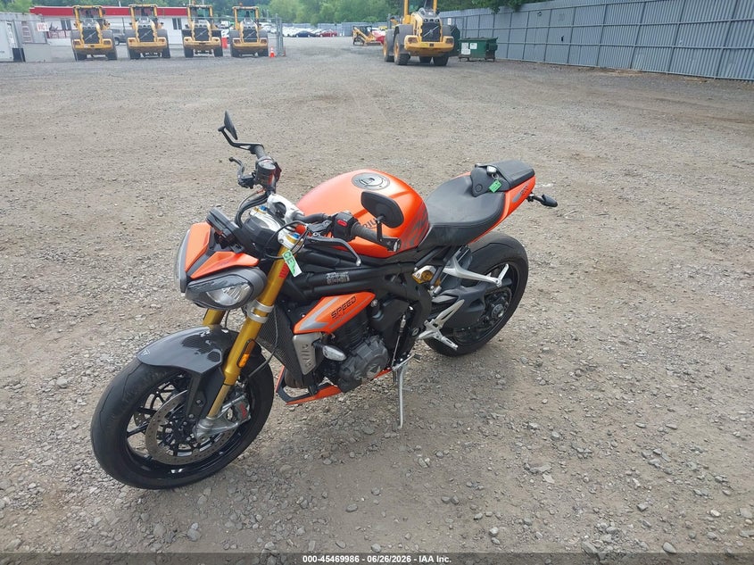 2023 TRIUMPH MOTORCYCLE SPEED TRIPLE auction photo 2