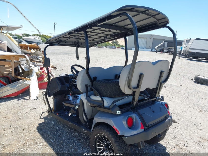 2023 GOLF CART auction photo 3