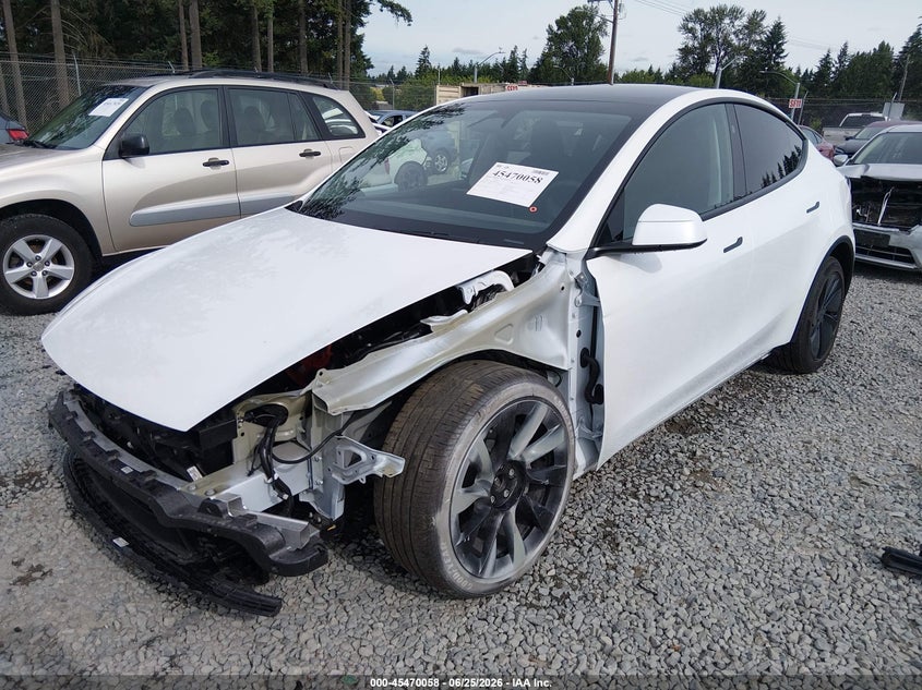 2026 TESLA MODEL Y SPORT UTILITY VEHICLE ELECTRIC