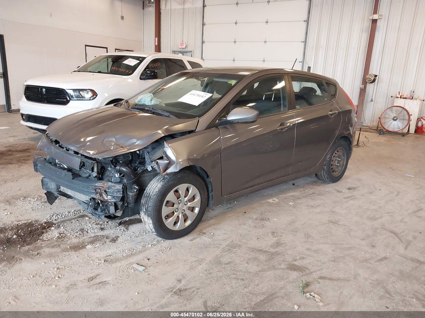 2015 HYUNDAI ACCENT auction photo 2