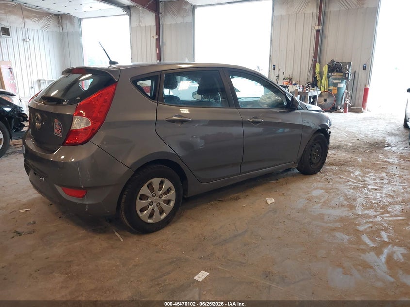 2015 HYUNDAI ACCENT auction photo 4