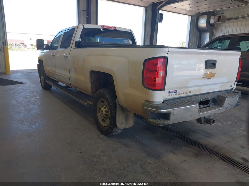 2019 CHEVROLET SILVERADO 2500HD auction photo 3
