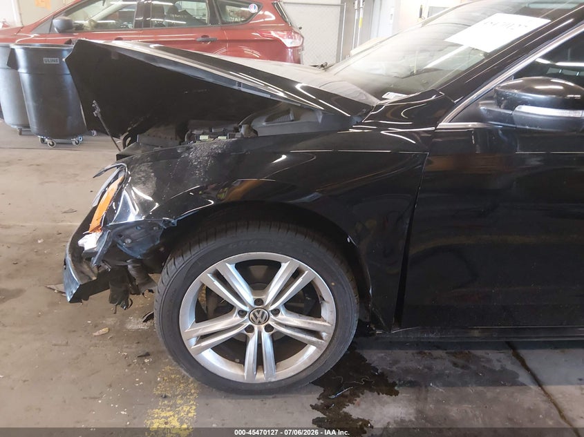 2015 VOLKSWAGEN PASSAT auction photo 6