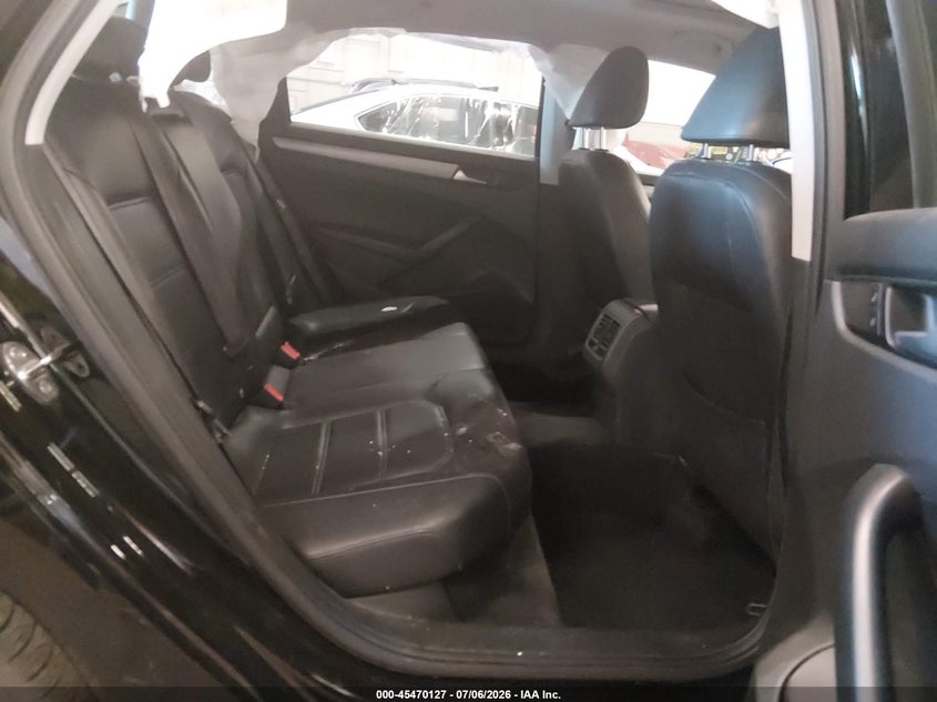2015 VOLKSWAGEN PASSAT auction photo 8