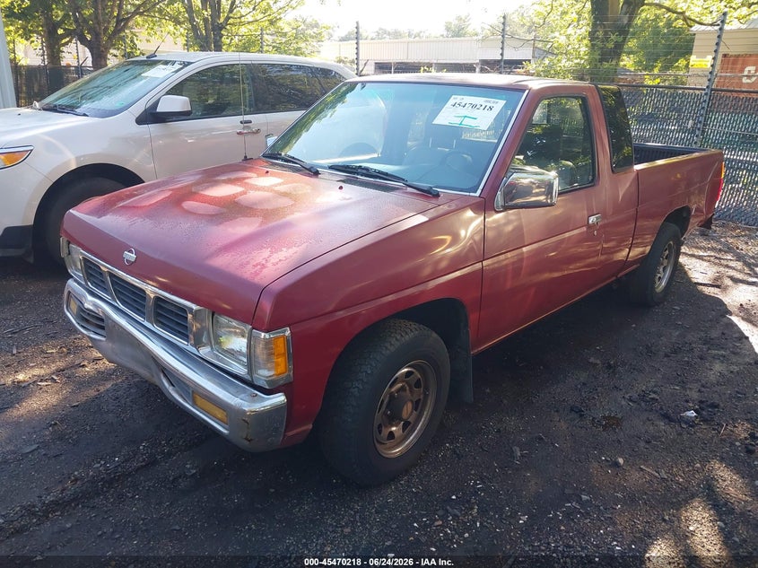1995 NISSAN TRUCK auction photo 2