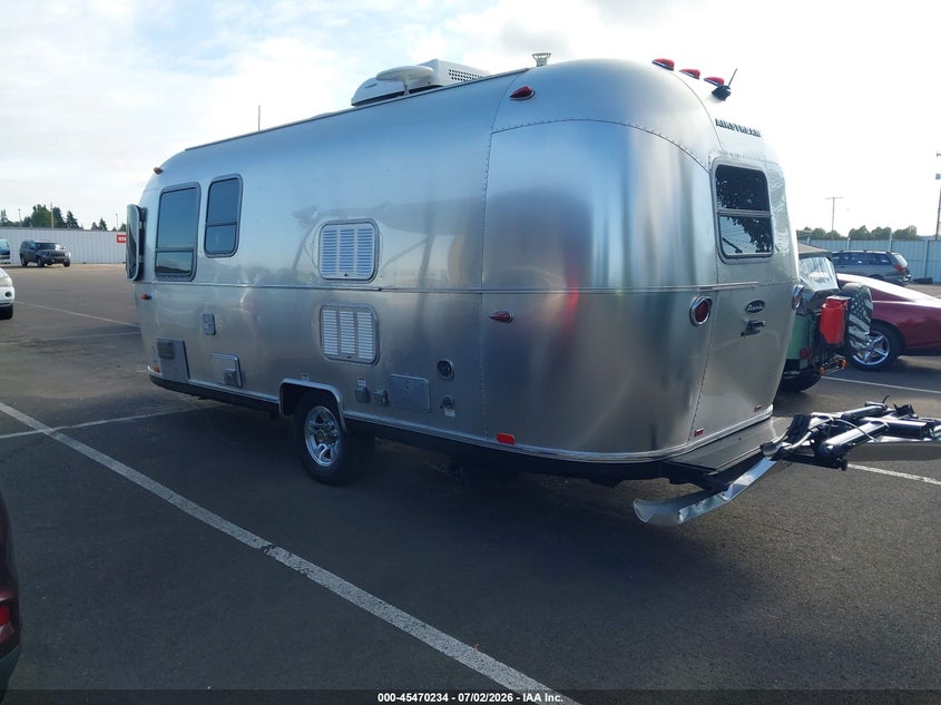 2018 AIRSTREAM OTHER auction photo 3