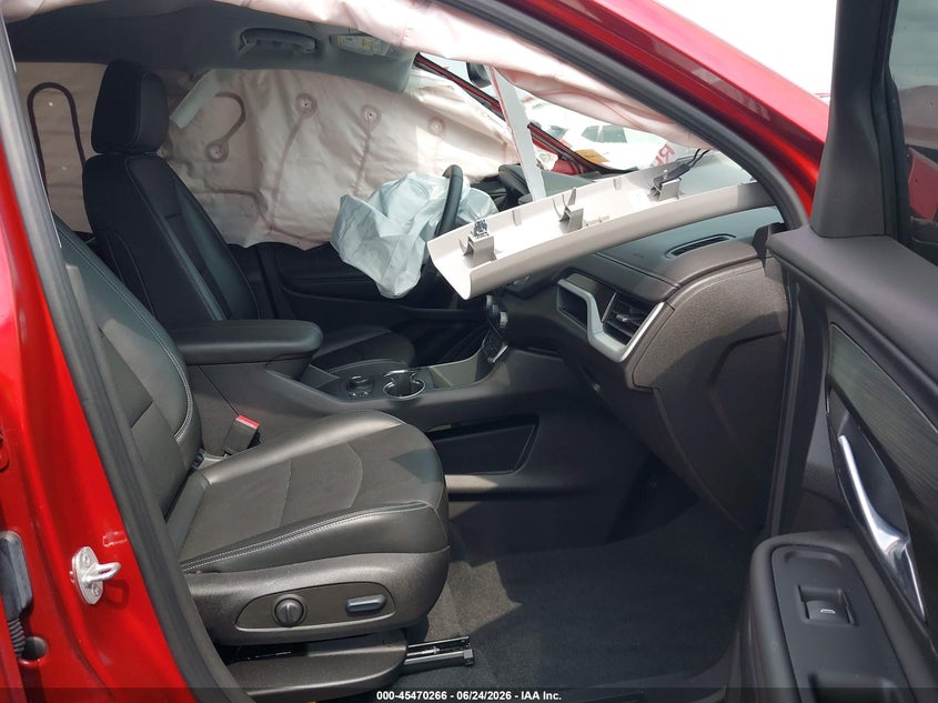 2023 GMC TERRAIN auction photo 5