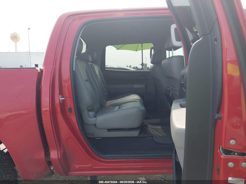 2012 TOYOTA TUNDRA auction photo 8
