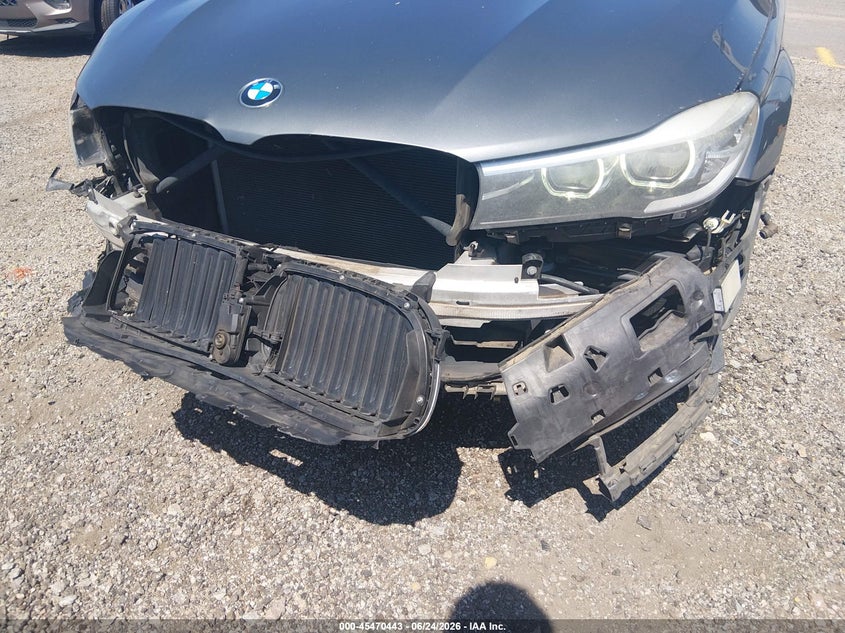 2016 BMW 740I VIN: WBA7E2C59GG738526 Lot: 45470443