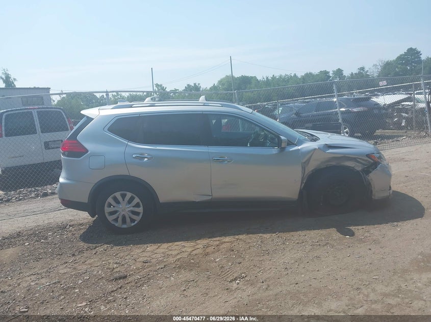 2017 Nissan Rogue S VIN: JN8AT2MVXHW269231 Lot: 45470477