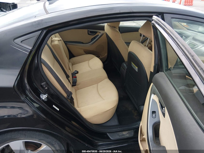 2012 HYUNDAI ELANTRA auction photo 8