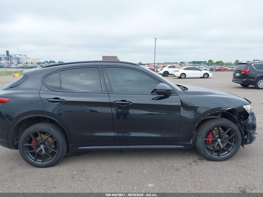2021 Alfa Romeo Stelvio Ti Awd VIN: ZASPAKBN1M7D14664 Lot: 45470611