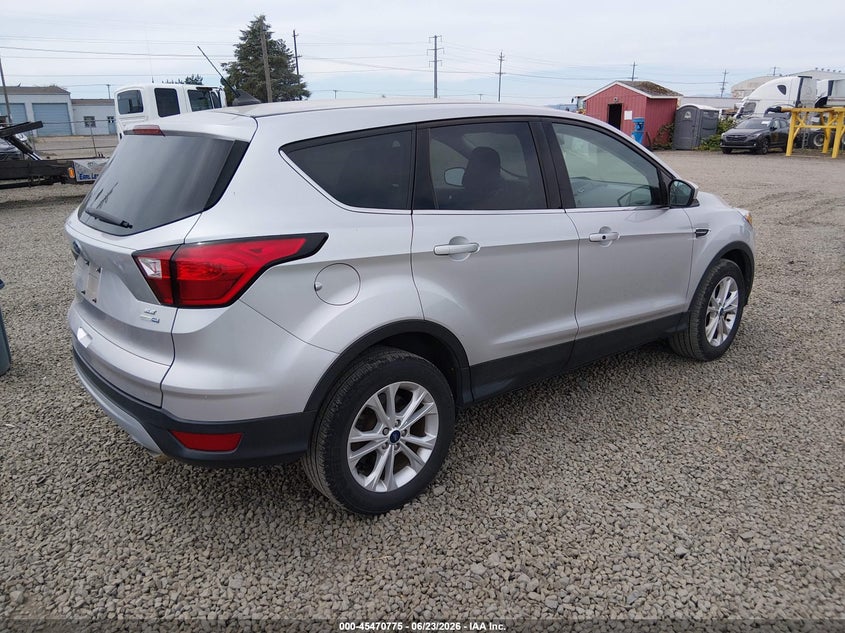 2019 Ford Escape Se VIN: 1FMCU9GD2KUA65812 Lot: 45470775
