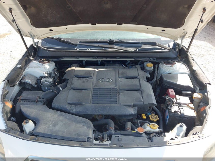 2015 SUBARU LEGACY SEDAN 3.6L H-6 DOHC, VVT, 256HP