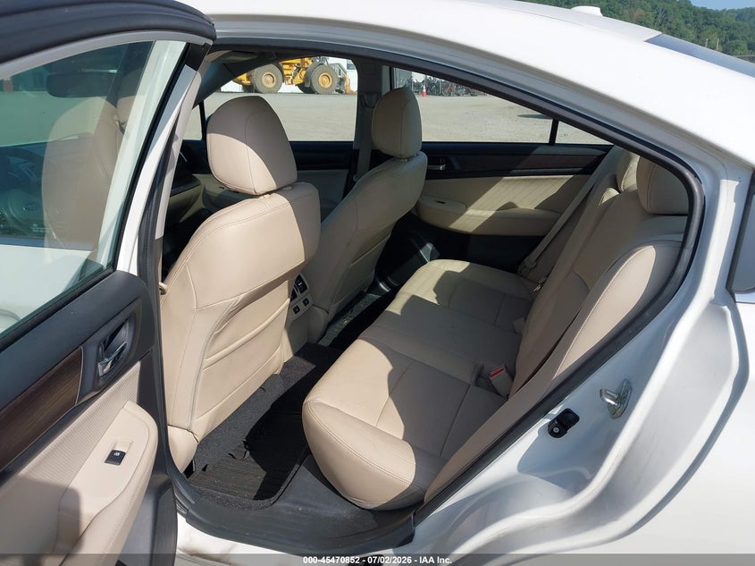 2015 SUBARU LEGACY SEDAN 3.6L H-6 DOHC, VVT, 256HP