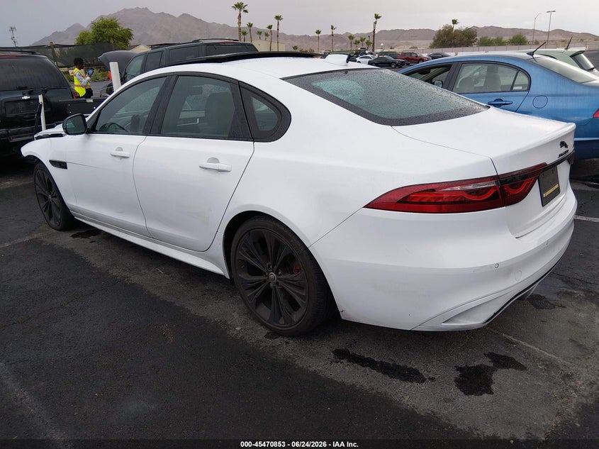 Vin: sajb64fx5rcy96134, lot: 45968990, jaguar xf r-dynamic se p250 rwd automatic 20243