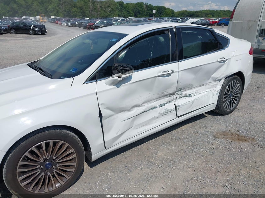 VIN 3FA6P0D97JR132615 2018 FORD FUSION PLATINUM/TITANIUM