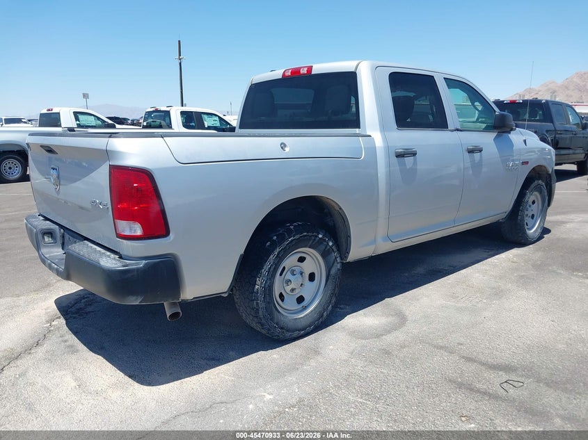Vin: 1c6rr7km5hs761314, lot: 45969070, ram 1500 tradesman  4x4 5'7 box 20174