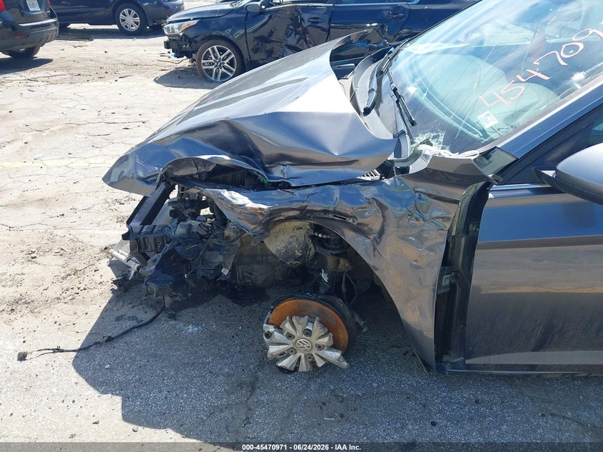 2020 VOLKSWAGEN JETTA auction photo 6