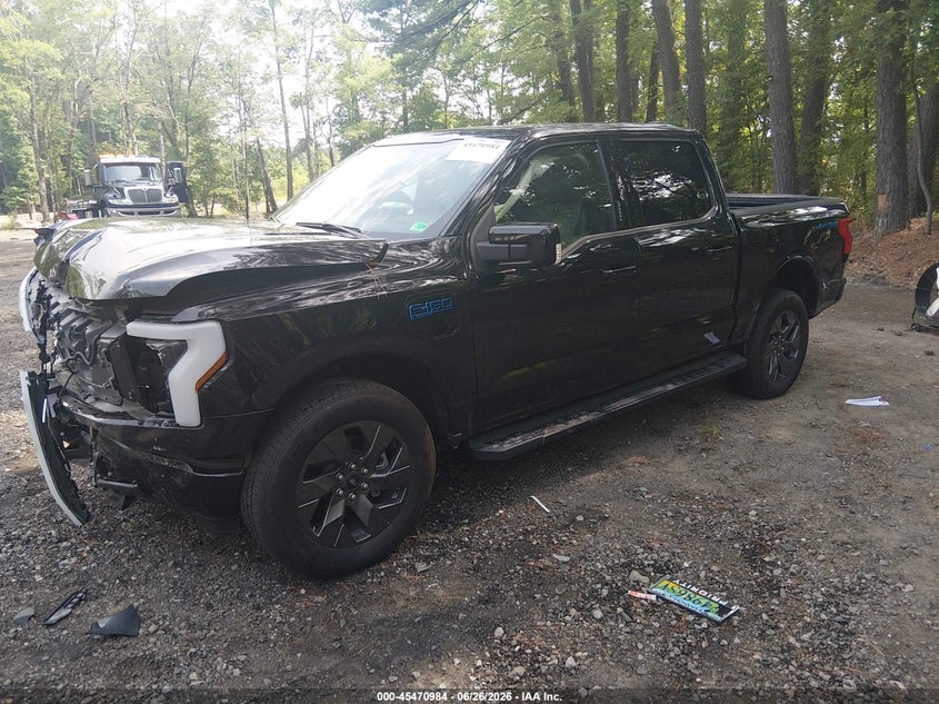 2024 Ford F-150 Lightning Lariat 1FT6W5L7XRWG26681 photo 1