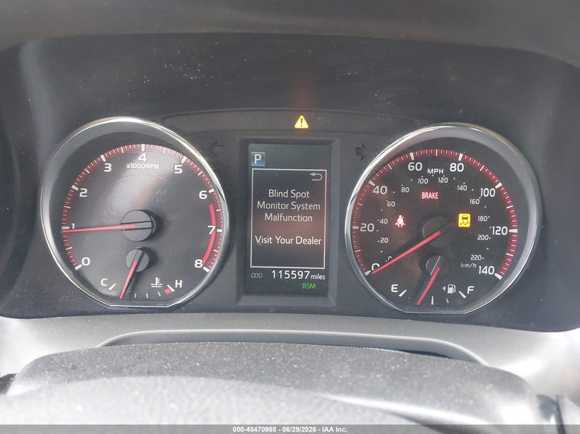 2016 TOYOTA RAV4 auction photo 7