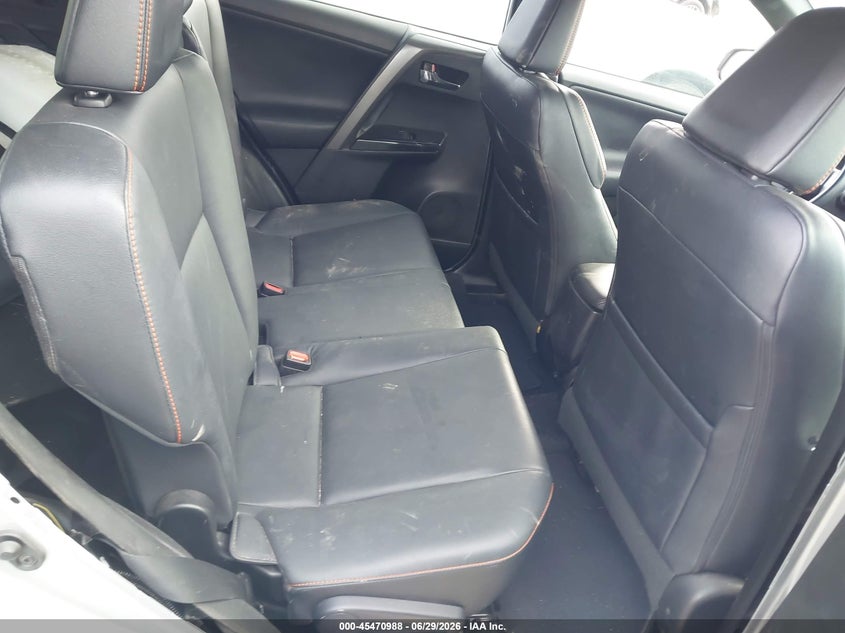 2016 TOYOTA RAV4 auction photo 8
