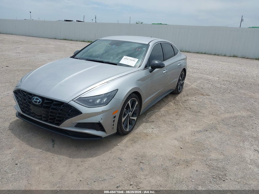 2021 HYUNDAI SONATA auction photo 2
