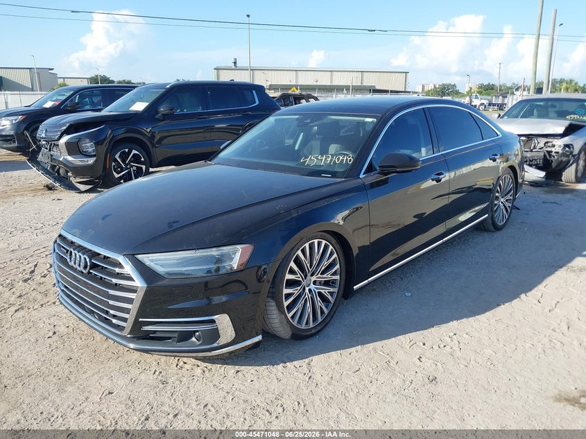 2019 AUDI A8 L auction photo 2