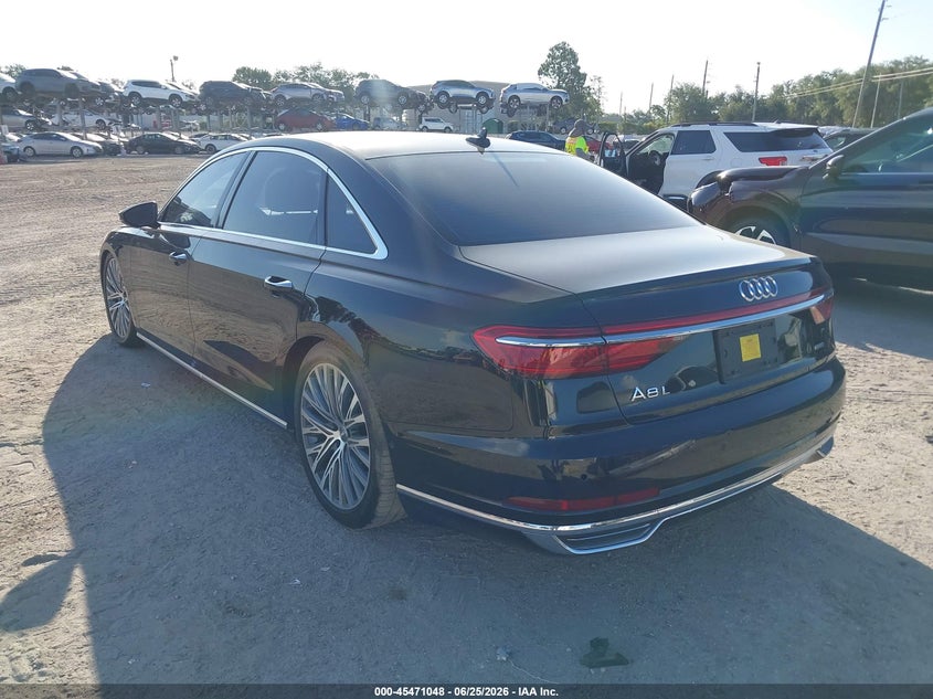 2019 AUDI A8 L auction photo 3