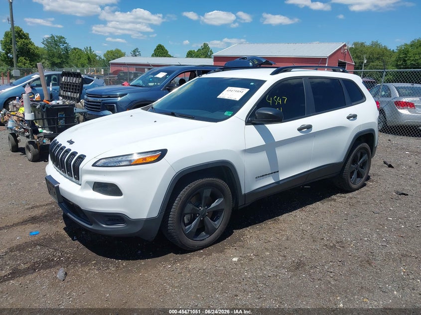 2017 JEEP CHEROKEE auction photo 2