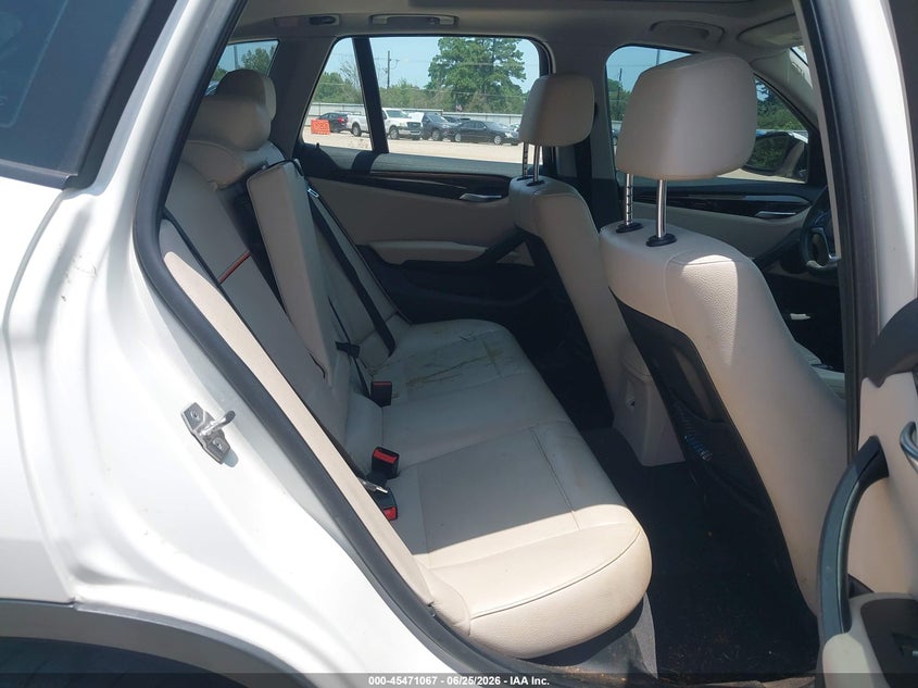 AtlanticExpress - BMW X1
