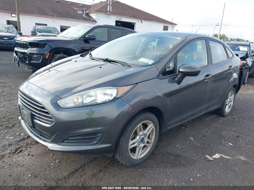 Vin: 3fadp4bj8hm157428, lot: 45969224, ford fiesta se 20172
