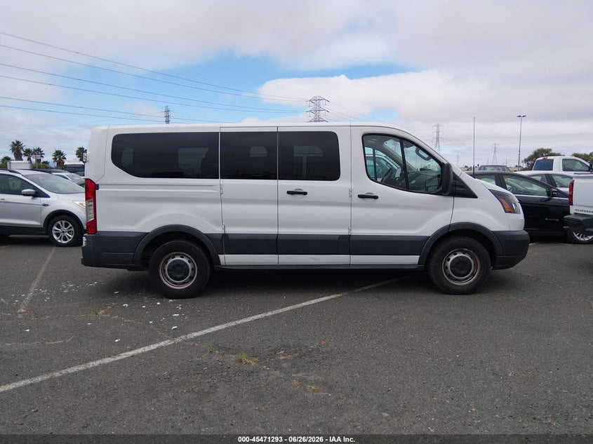 AtlanticExpress - Ford Transit-150