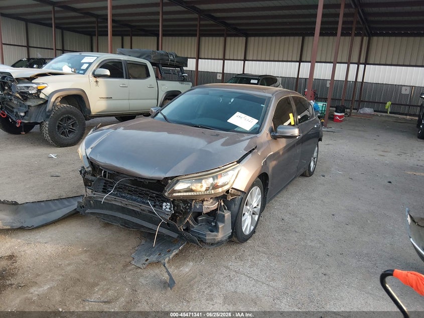 2014 Honda Accord, Front & Rear, IAAI, VIN 1HGCR2F74EA240433 — photo 2
