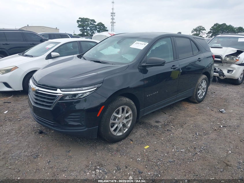 2024 CHEVROLET EQUINOX auction photo 2